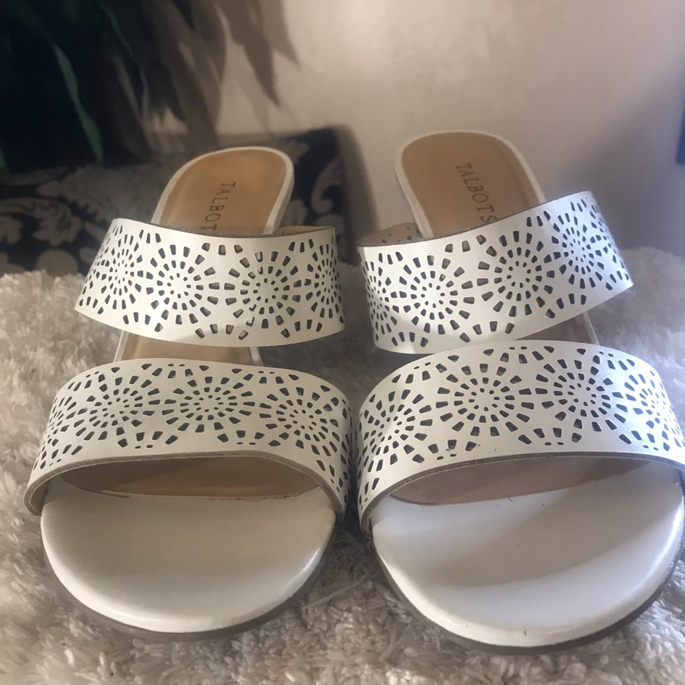 Talbots - Picture 3 of 16